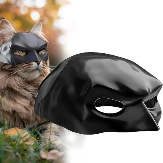 Masque Bat Cat